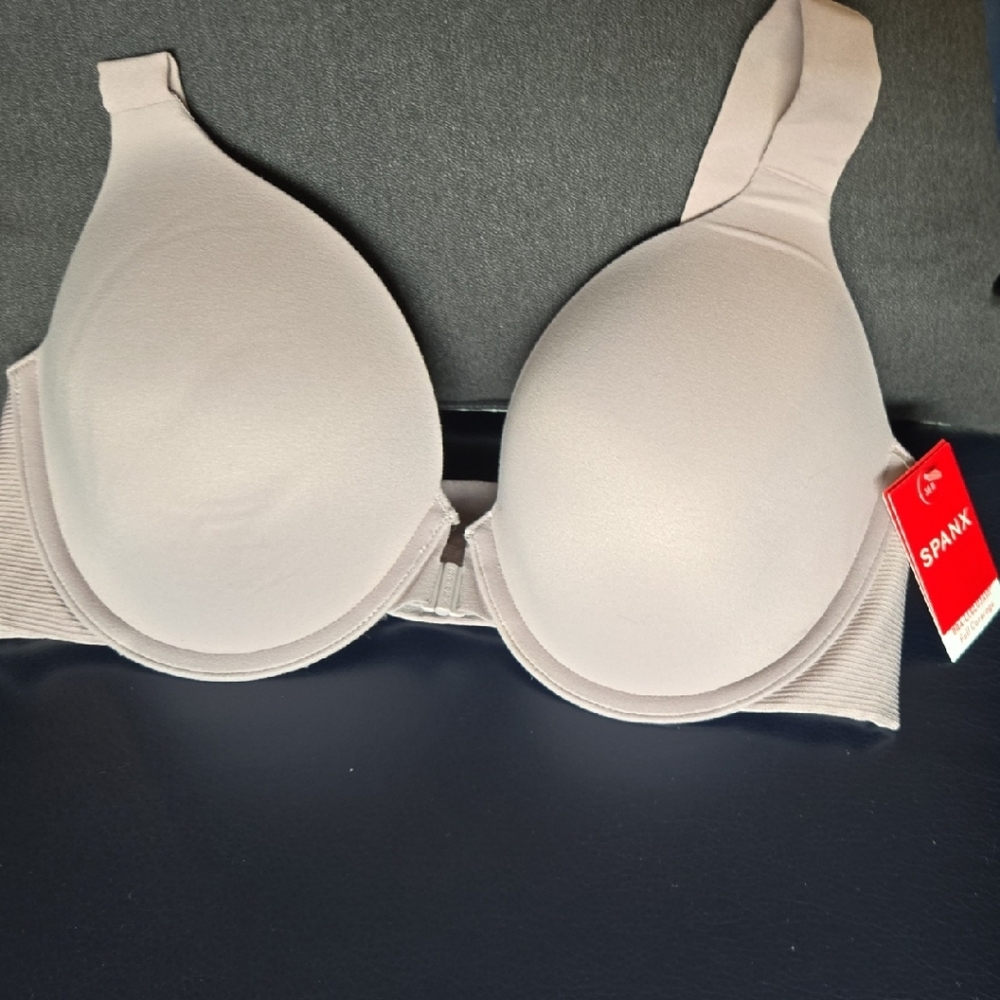 SPANX Bra-llelujah Full Coverage Seamless Bra /// Lavender Color / 38B (NWT)